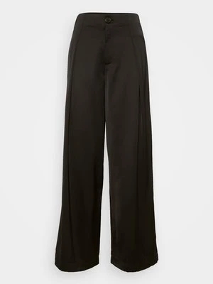 Spodnie materiałowe Only