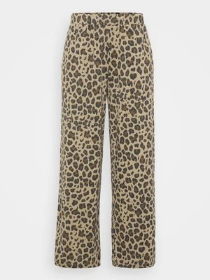 Spodnie materiałowe Only Petite