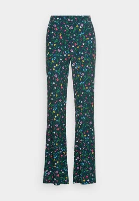 Spodnie materiałowe Pepe Jeans