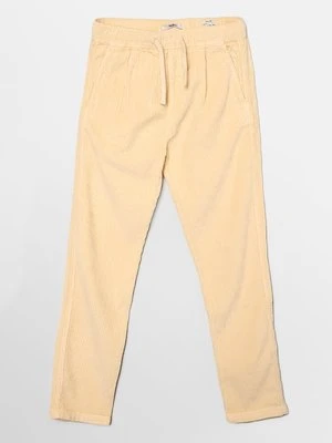 Spodnie materiałowe Pepe Jeans