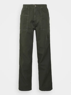Spodnie materiałowe Pepe Jeans oliwkowy
