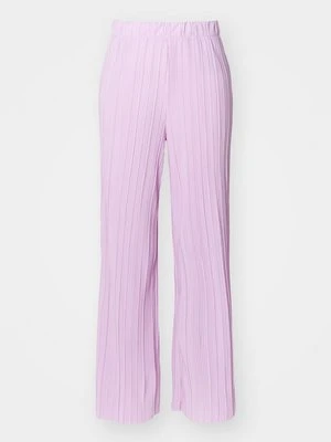 Spodnie materiałowe Pieces