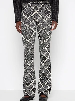 Spodnie materiałowe sandro