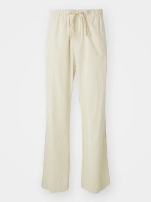 Spodnie materiałowe sandro