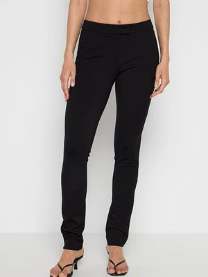 Spodnie materiałowe Sarah Pacini