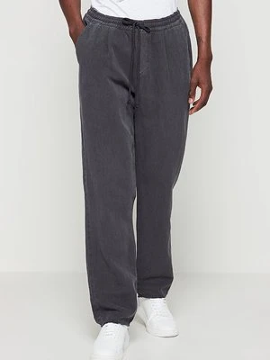 Spodnie materiałowe Sisley