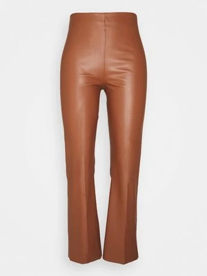 Spodnie materiałowe Soaked in Luxury