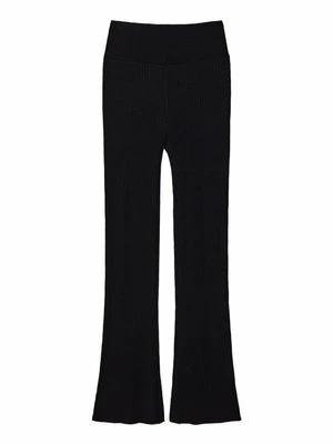 Spodnie materiałowe Stradivarius