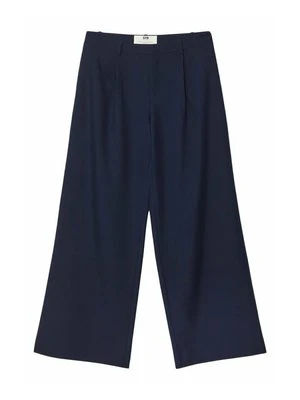 Spodnie materiałowe Stradivarius