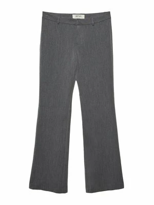 Spodnie materiałowe Stradivarius