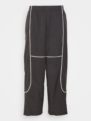 Spodnie materiałowe The North Face