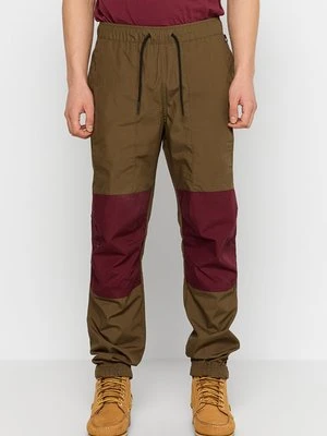 Spodnie materiałowe Timberland