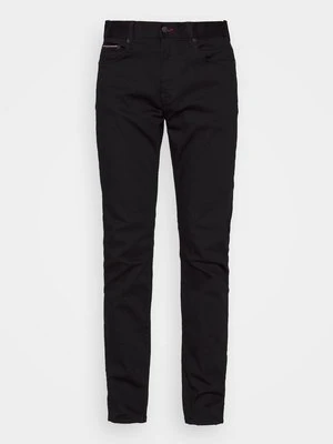 Spodnie materiałowe Tommy Hilfiger