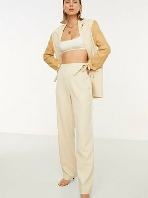 Spodnie materiałowe Trendyol