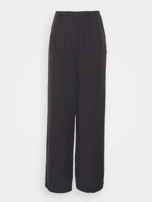 Spodnie materiałowe True Religion czarny