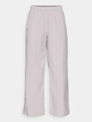 Spodnie materiałowe Under Armour