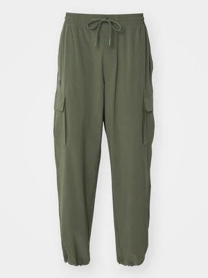 Bojówki Under Armour khaki
