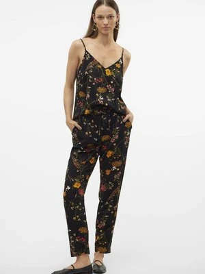 Spodnie materiałowe Vero Moda