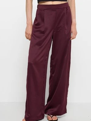 Spodnie materiałowe Vero Moda