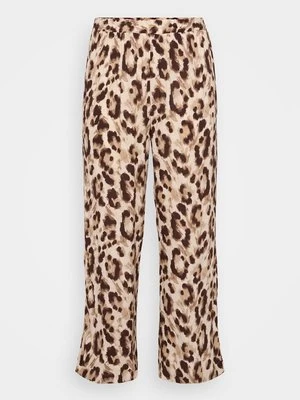 Spodnie materiałowe Vero Moda Curve