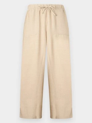 Spodnie materiałowe Vero Moda Curve