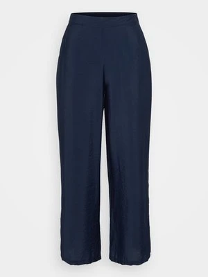 Spodnie materiałowe Vero Moda Petite