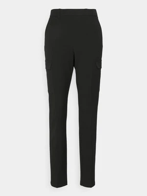 Spodnie materiałowe Vero Moda Tall