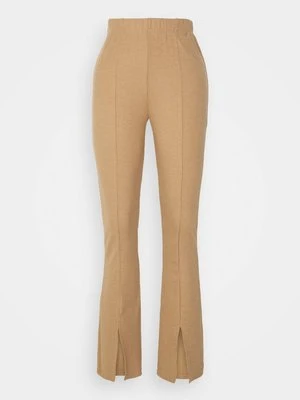 Spodnie materiałowe Vero Moda Tall