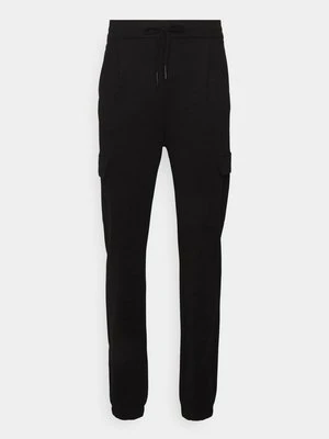 Spodnie materiałowe Vero Moda czarny