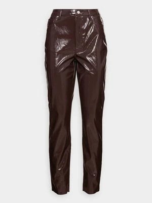 Spodnie materiałowe Vero Moda Tall