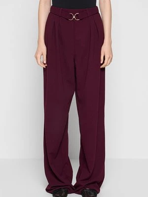 Spodnie materiałowe Vero Moda Tall