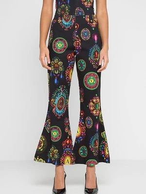 Spodnie materiałowe Versace Jeans Couture