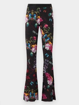 Spodnie materiałowe Versace Jeans Couture