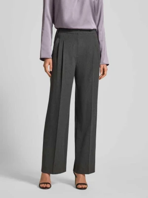 Spodnie materiałowe w kant z kieszeniami z tyłu Jake*s Collection