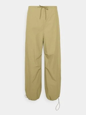 Spodnie materiałowe Weekday