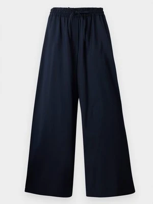 Zdjęcie produktu Spodnie materiałowe Weekend Max Mara