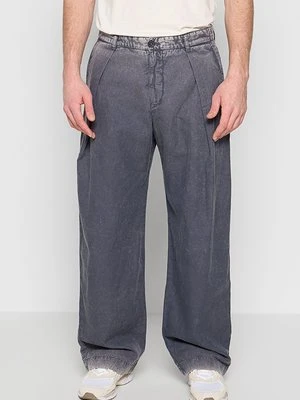 Spodnie materiałowe WOOD WOOD