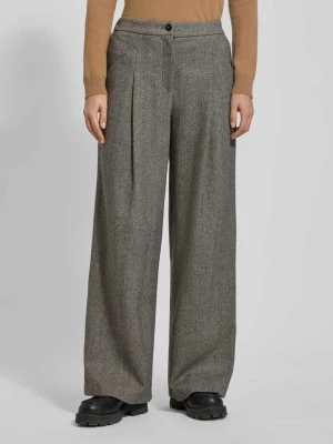 Spodnie materiałowe z kieszenią z tyłu model ‘Loretta’ GUIDO MARIA KRETSCHMER WOMAN