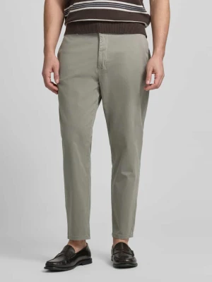 Chinosy o kroju tapered fit z kieszeniami z tyłu casual friday