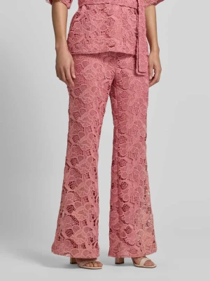 Spodnie materiałowe z koronki z wpuszczanymi kieszeniami Jake*s Collection