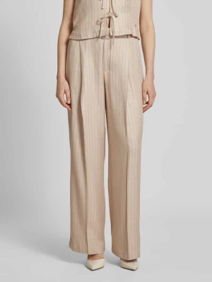 Spodnie materiałowe z szeroką nogawką i paskiem model ‘ISSA INAH’ MOS MOSH