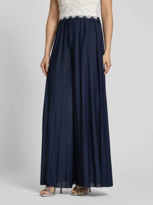 Spodnie materiałowe z szeroką nogawką i plisami model ‘Samantha’ GUIDO MARIA KRETSCHMER WOMAN