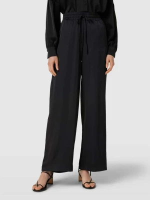 Spodnie materiałowe z szeroką nogawką i tunelem model ‘ELLETTE’ Vila