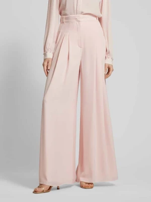 Spodnie materiałowe z szeroką nogawką i zakładkami w pasie Marc Cain