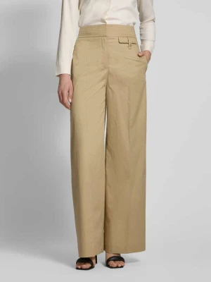 Spodnie materiałowe z szeroką nogawką w kant model ‘Tiana’ Boss