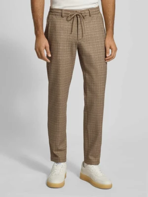 Spodnie materiałowe z tunelem model ‘Phil’ BRAX