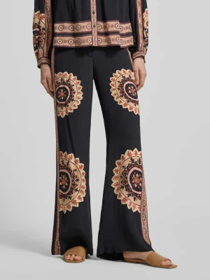 Spodnie materiałowe z wiskozy we wzór na całej powierzchni model 'VALLA' Bash