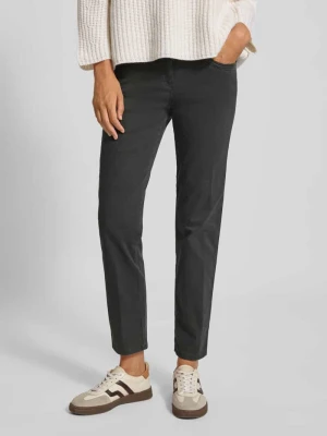 Spodnie materiałowe z wpuszczanymi kieszeniami model ‘Laura’ Raphaela By Brax