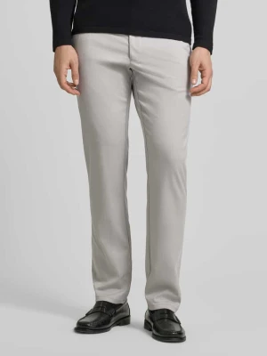 Spodnie materiałowe o kroju regular fit z wpuszczanymi kieszeniami w stylu francuskim Christian Berg Men