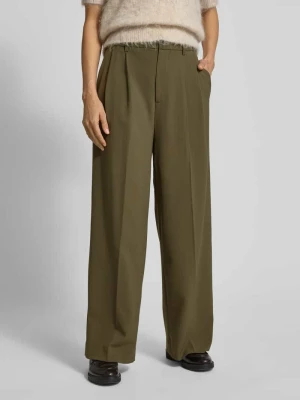 Spodnie materiałowe z zakładkami w pasie model ‘Charlize’ MOS MOSH